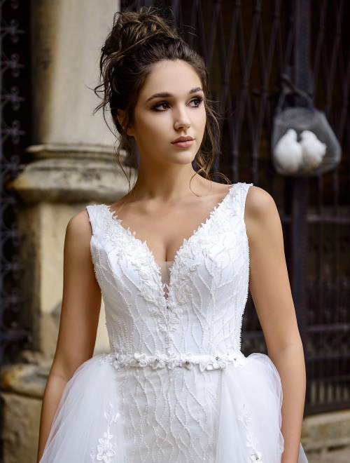 https://elisebride.ro/images/stories/virtuemart/product/VWD_SN_36       (2).jpg